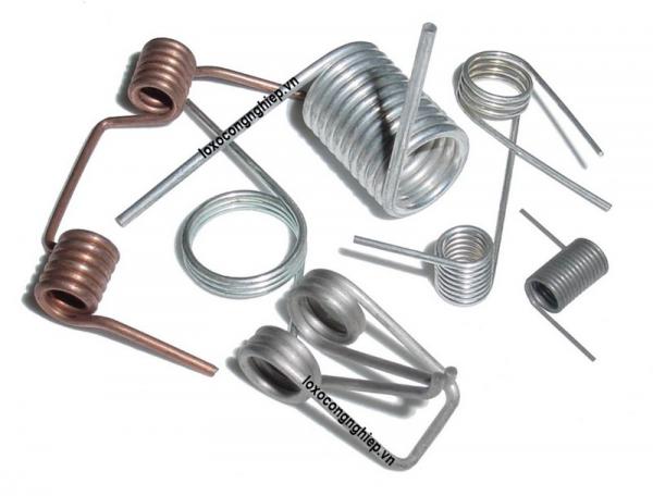 Lò xo kiểu chân móc